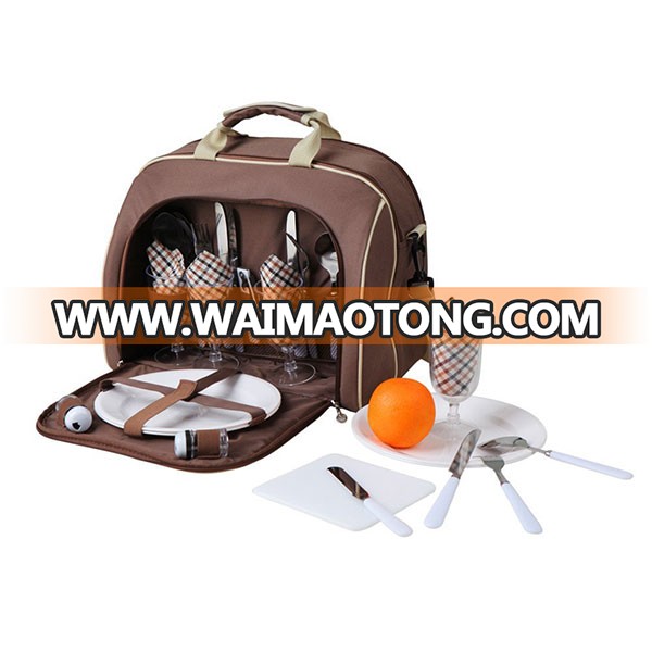 Shoulder picnic bag with 4 Person Cutlery Set and cooler compartment